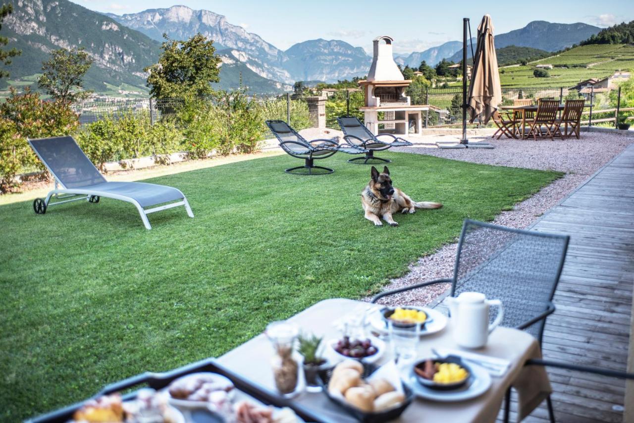 Agriturismo Al Maniero เตรนโต ภายนอก รูปภาพ