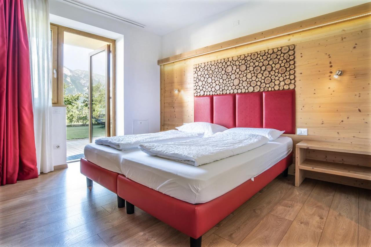 Agriturismo Al Maniero เตรนโต ภายนอก รูปภาพ